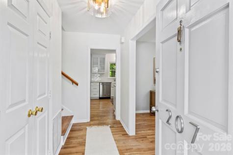 207 Byswick Place Charlotte NC 28270