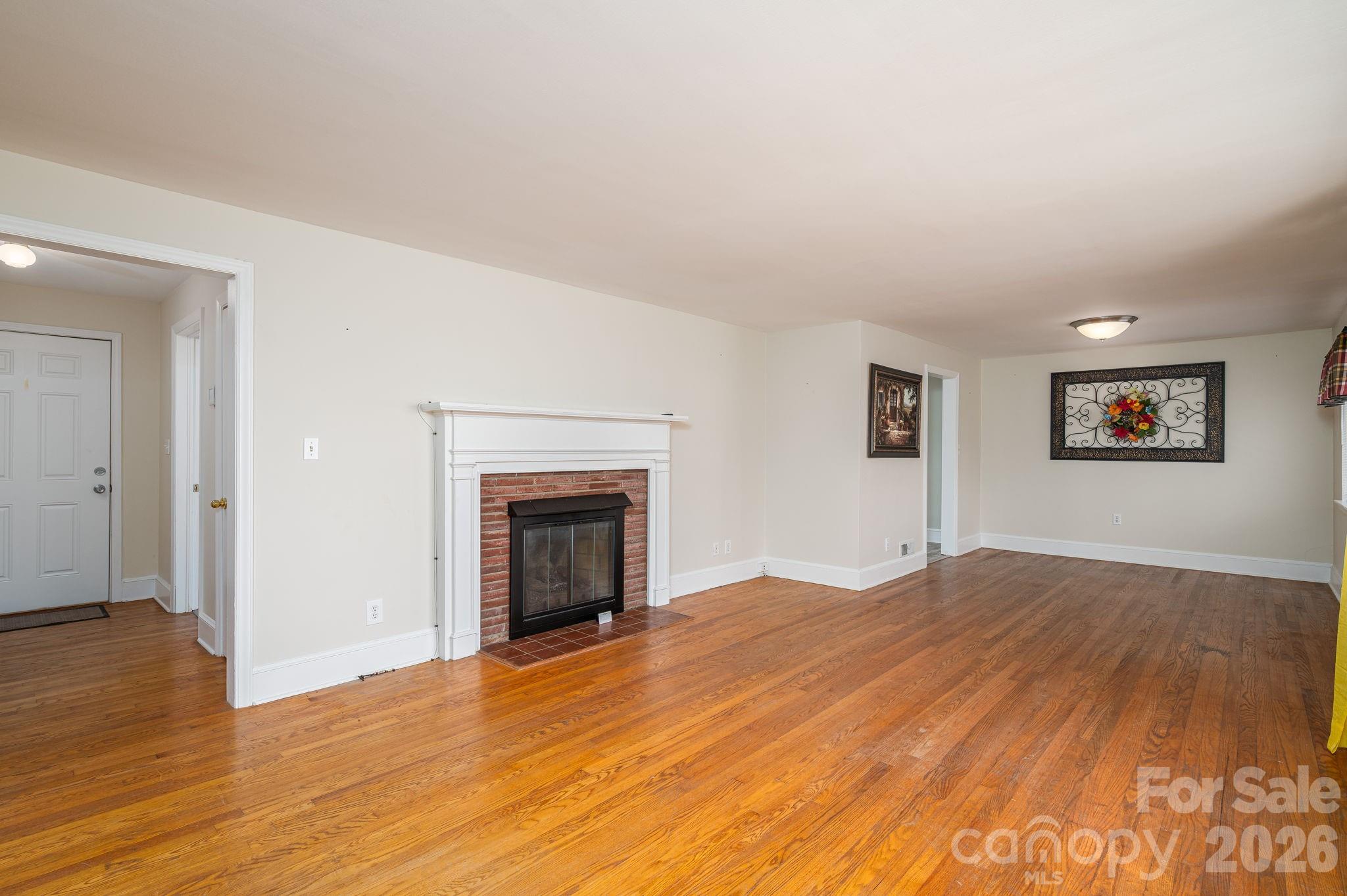 1606 Davis Park Road Gastonia NC 28052