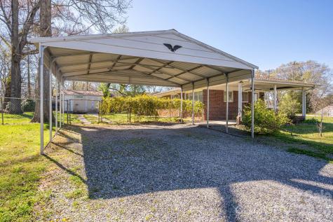 1606 Davis Park Road Gastonia NC 28052