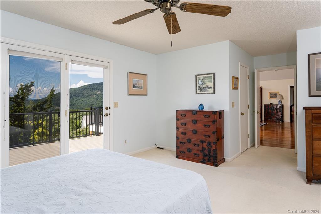 23 Ridgeview Way Asheville NC 28803