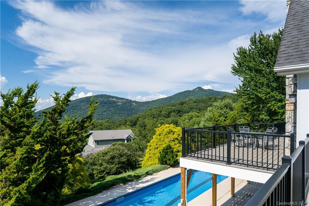23 Ridgeview Way Asheville NC 28803