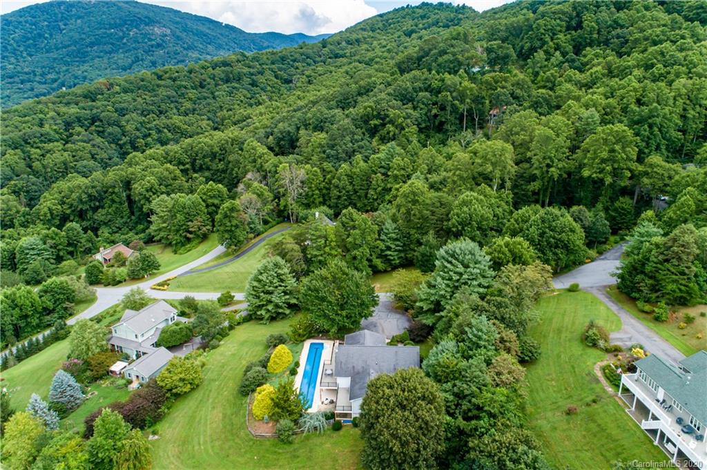 23 Ridgeview Way Asheville NC 28803