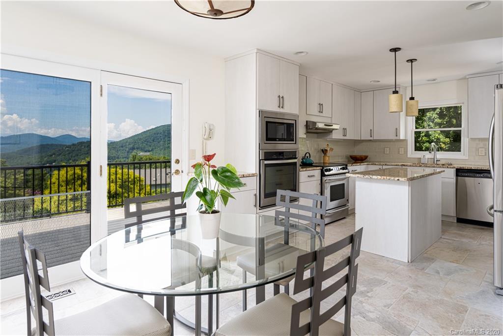 23 Ridgeview Way Asheville NC 28803