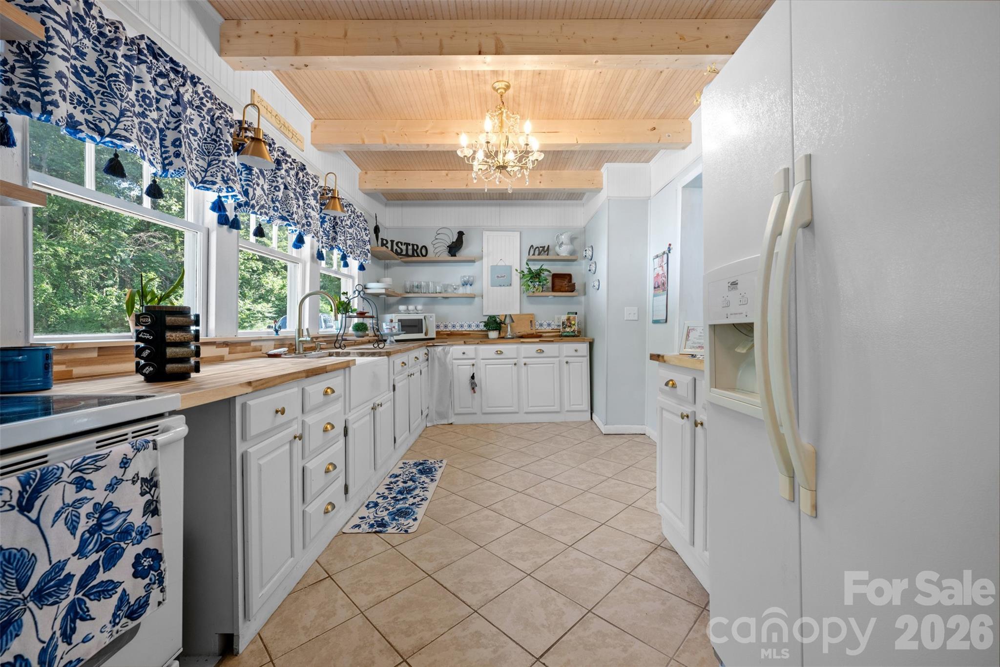 1231 Caldwell Place NW Lenoir NC 28645