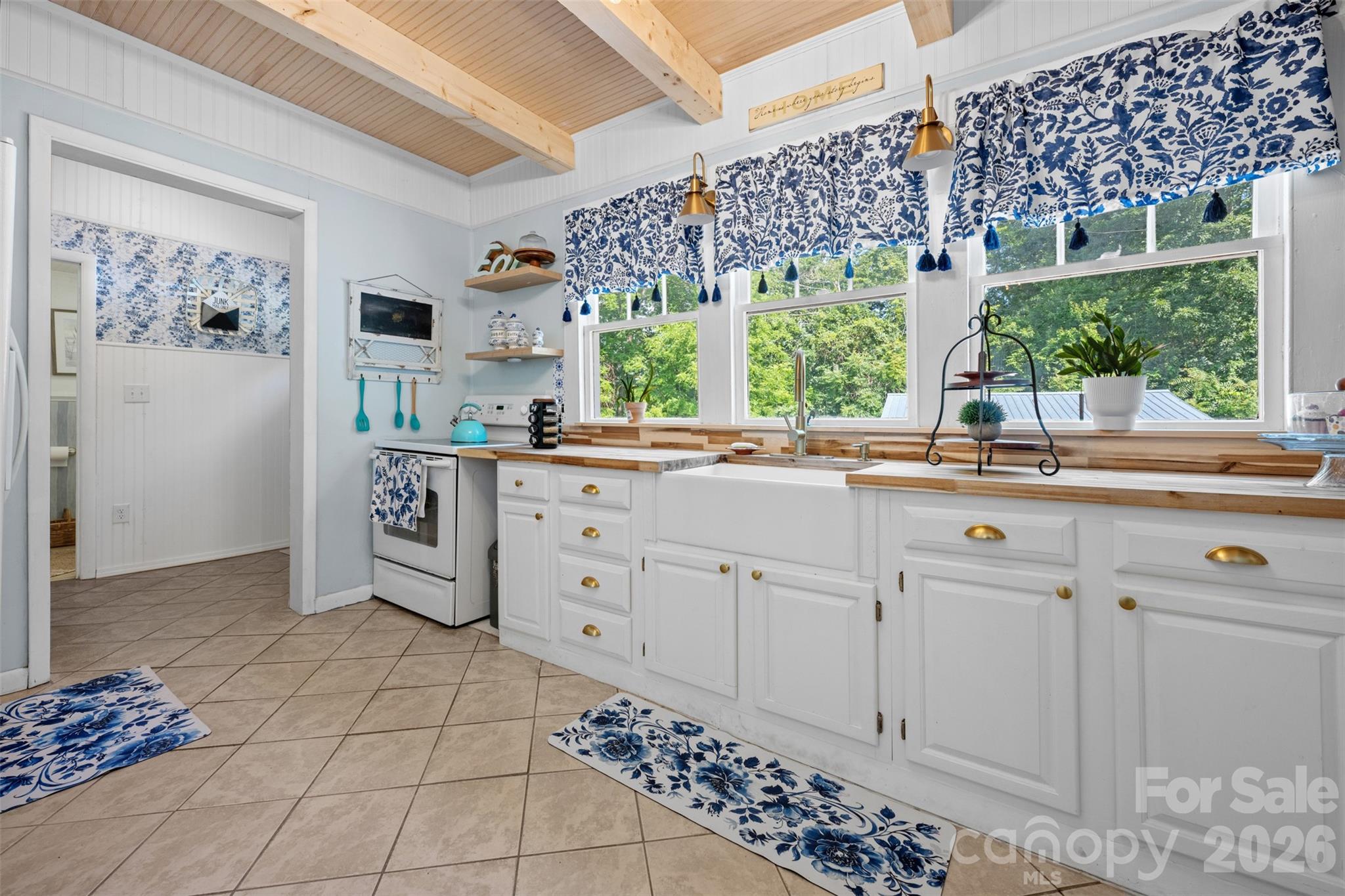 1231 Caldwell Place NW Lenoir NC 28645
