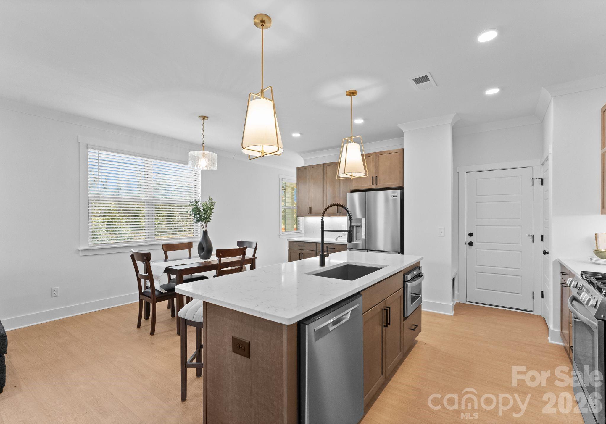 812 Garringer Place Charlotte NC 28208