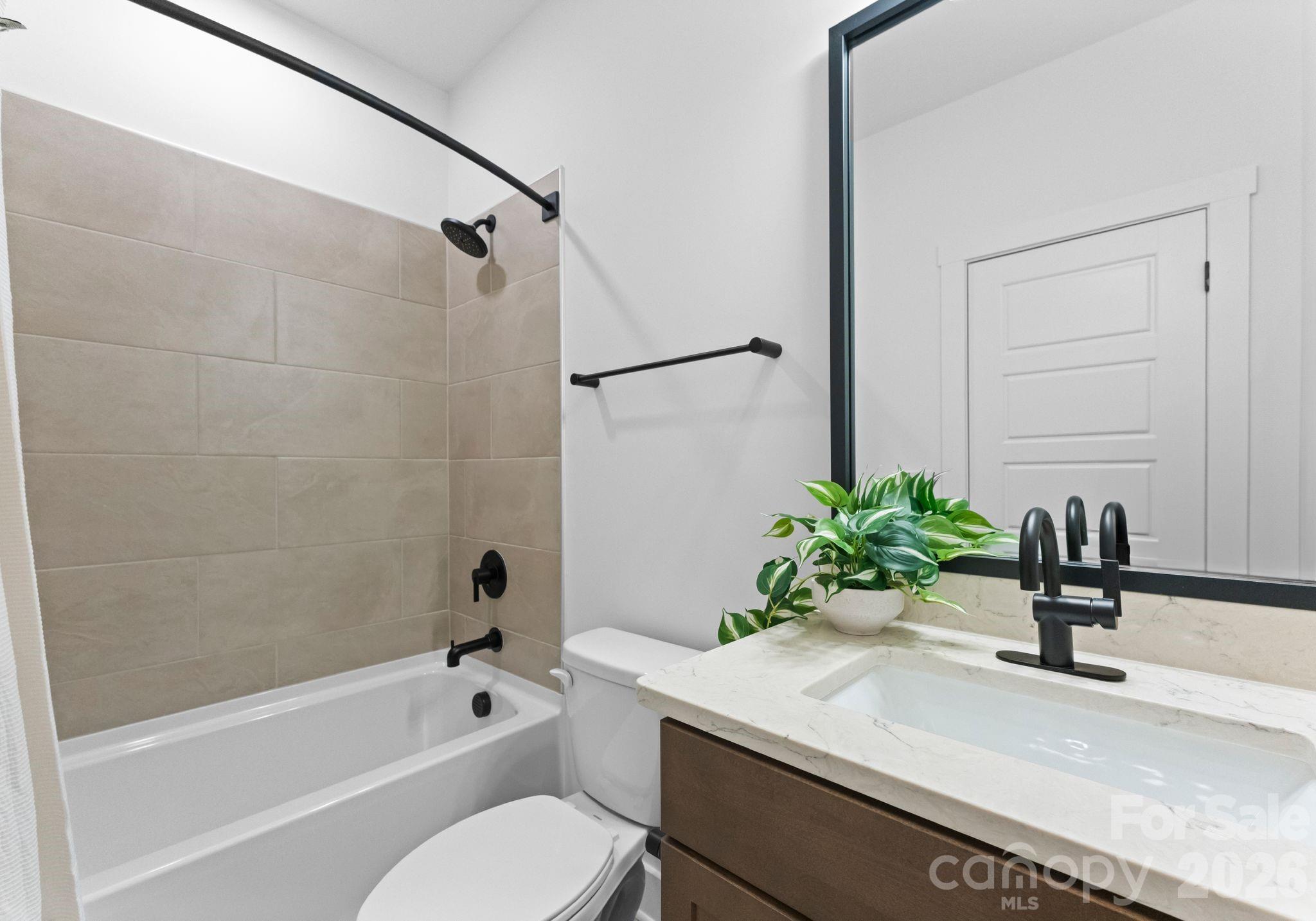 812 Garringer Place Charlotte NC 28208