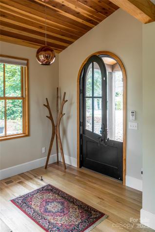 7 Bee Balm Way Asheville NC 28804