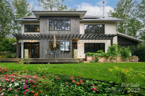 7 Bee Balm Way Asheville NC 28804