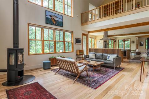 7 Bee Balm Way Asheville NC 28804