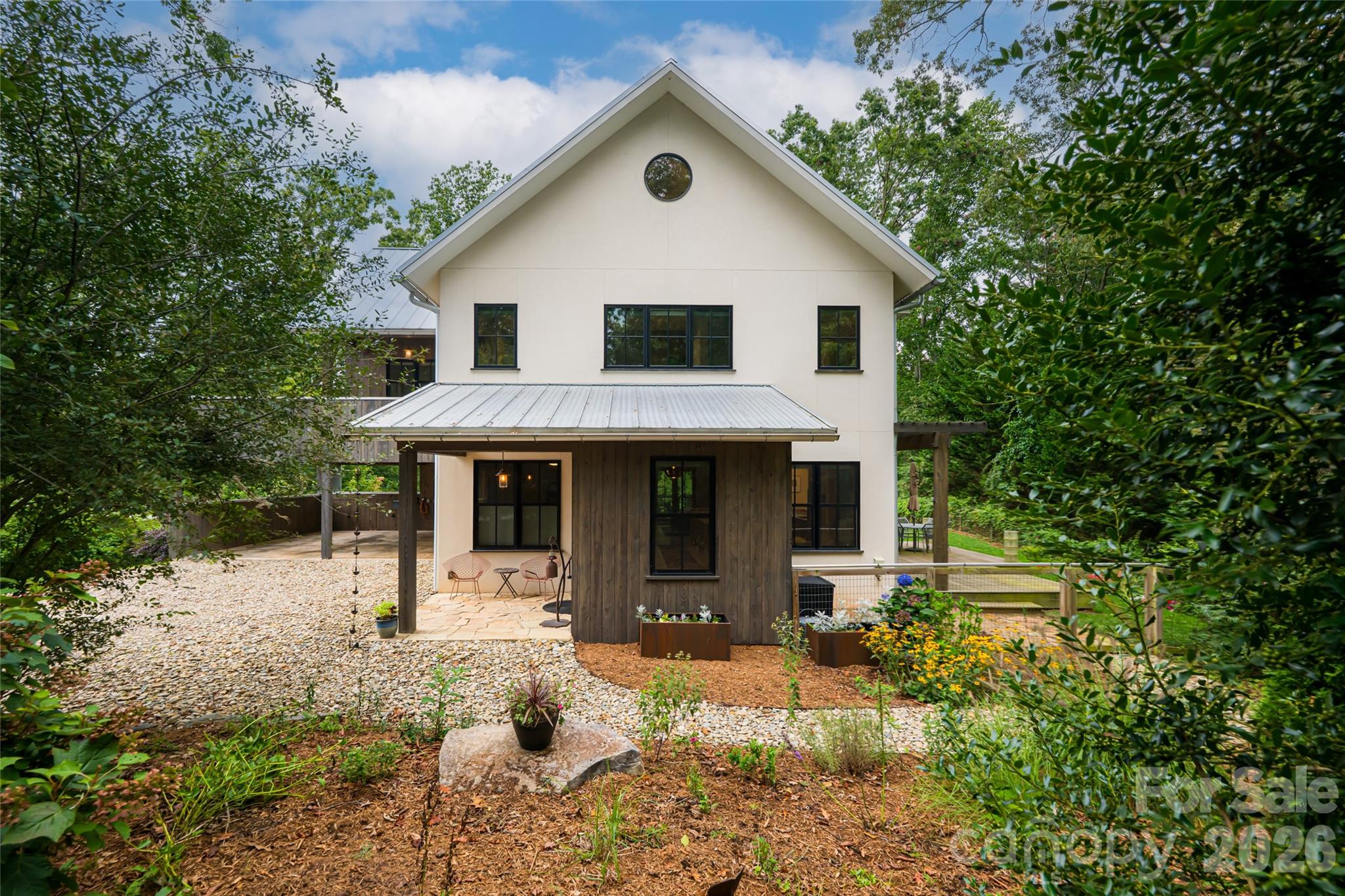 7 Bee Balm Way Asheville NC 28804