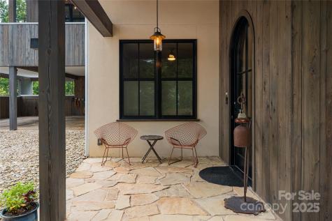 7 Bee Balm Way Asheville NC 28804