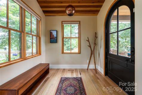 7 Bee Balm Way Asheville NC 28804