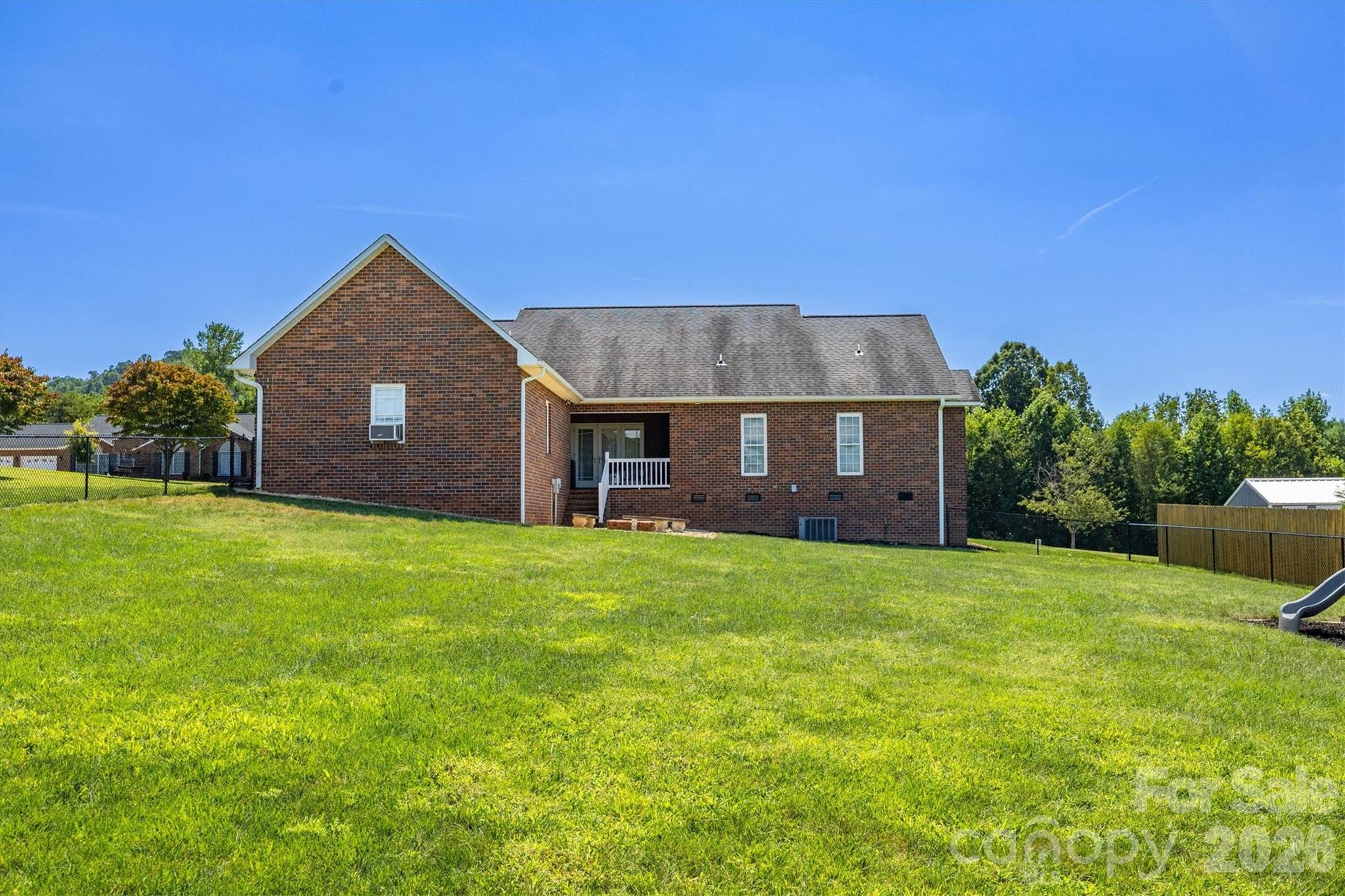 2553 Genes Loop Morganton NC 28655