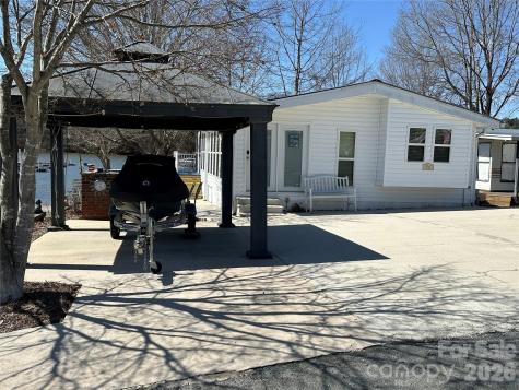 101 Dogwood Circle New London NC 28127