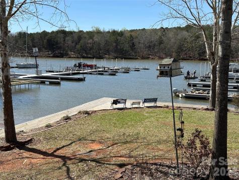 101 Dogwood Circle New London NC 28127