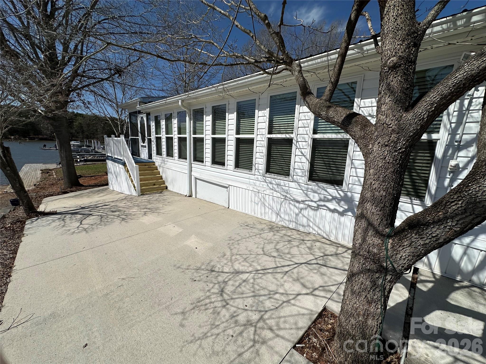 101 Dogwood Circle New London NC 28127