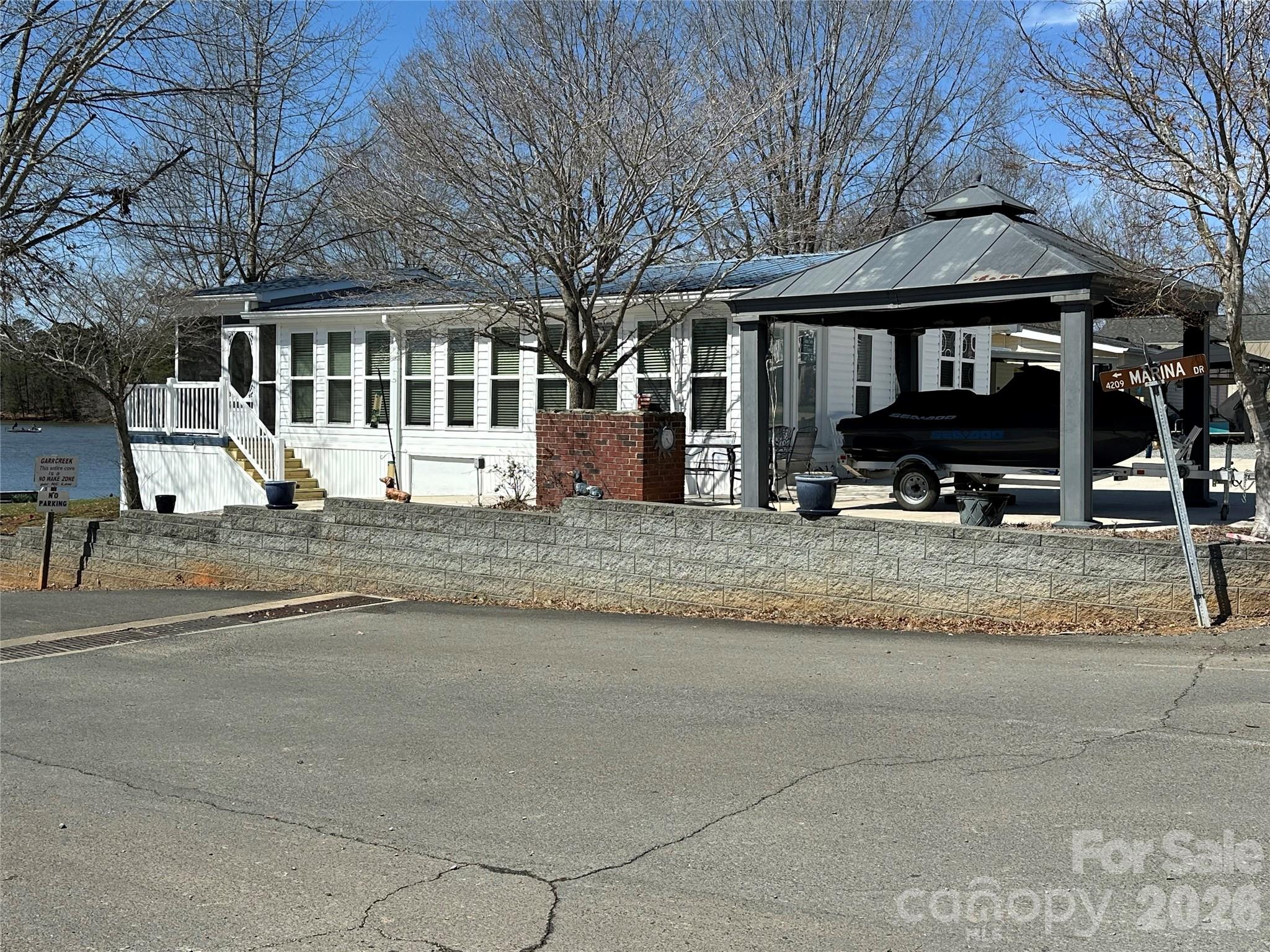 101 Dogwood Circle New London NC 28127
