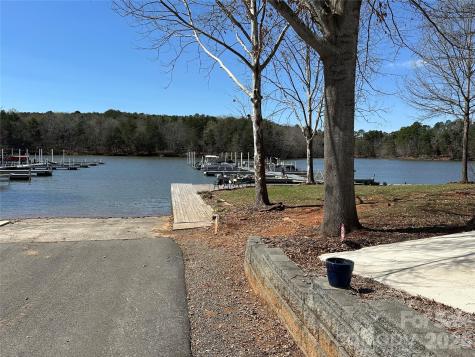 101 Dogwood Circle New London NC 28127