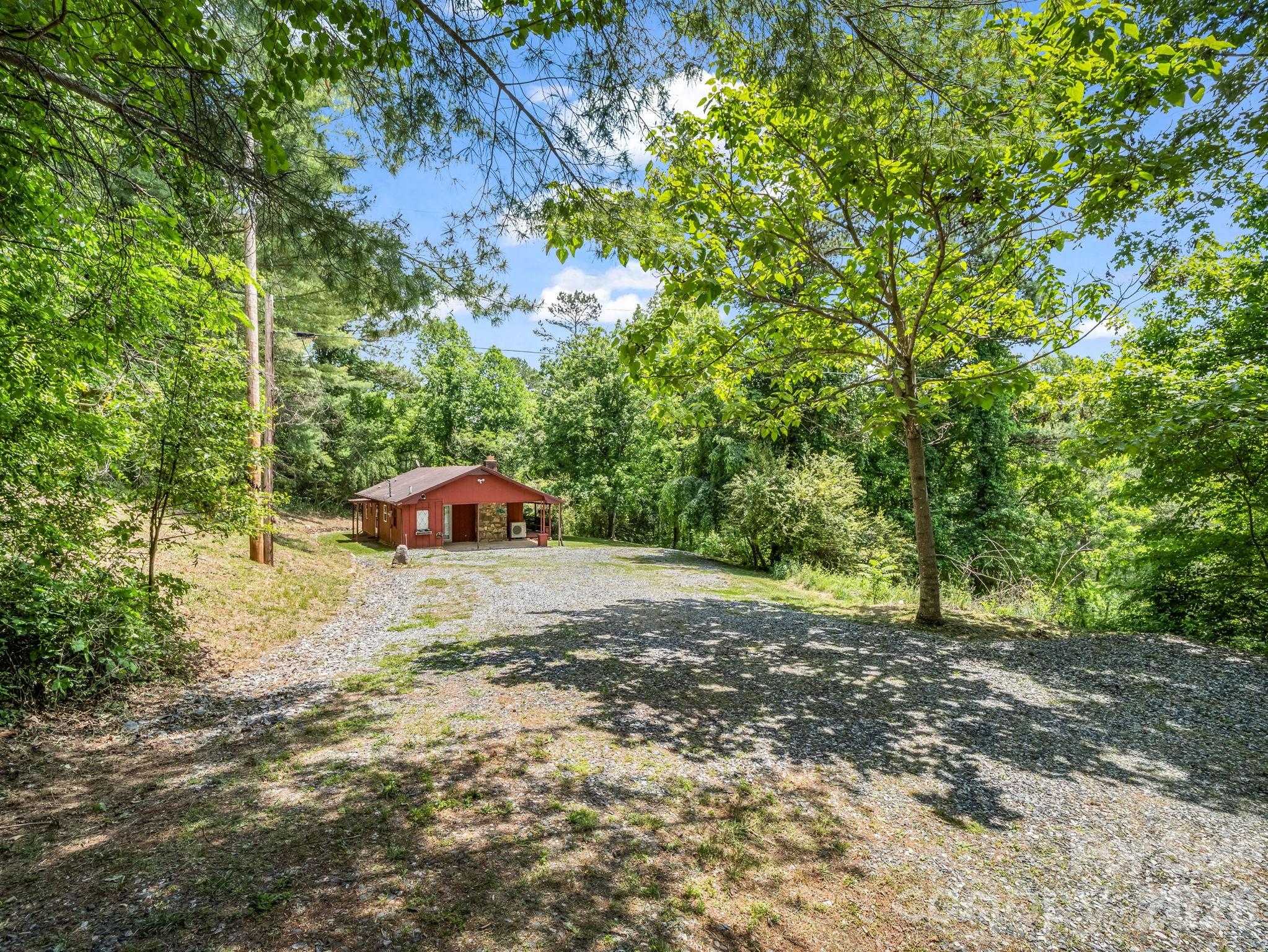 1395 Tillery Branch Road Marshall NC 28753