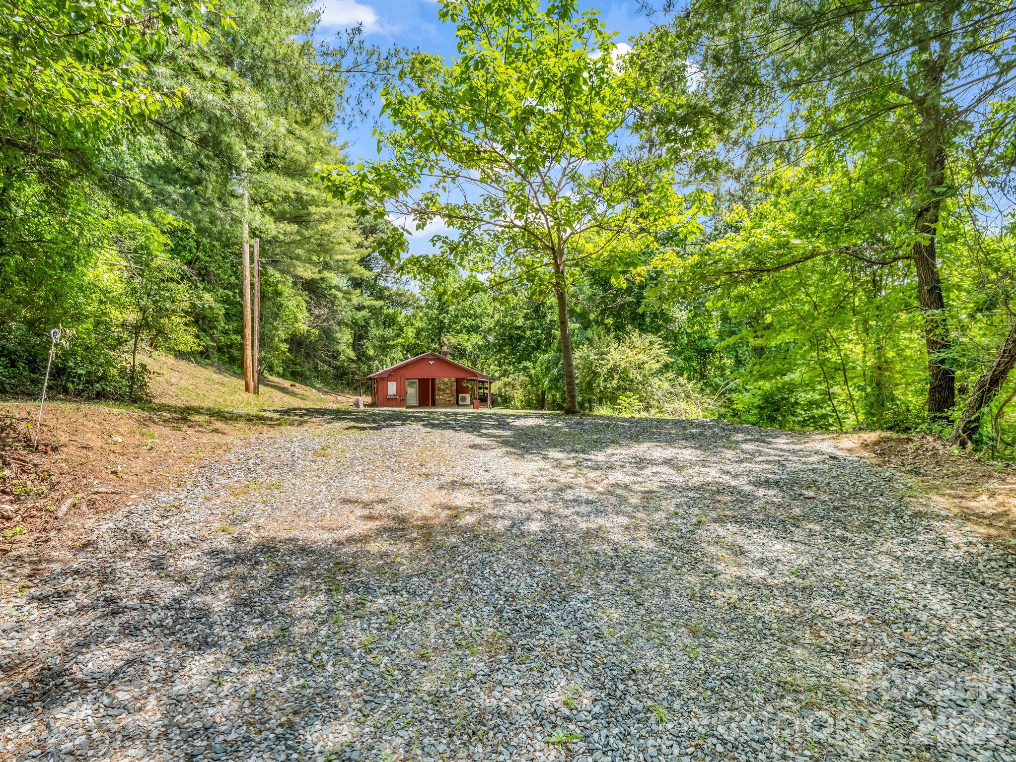 1395 Tillery Branch Road Marshall NC 28753