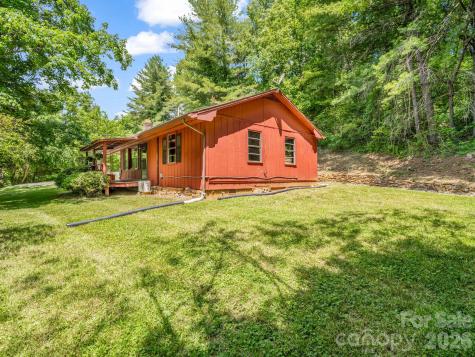 1395 Tillery Branch Road Marshall NC 28753