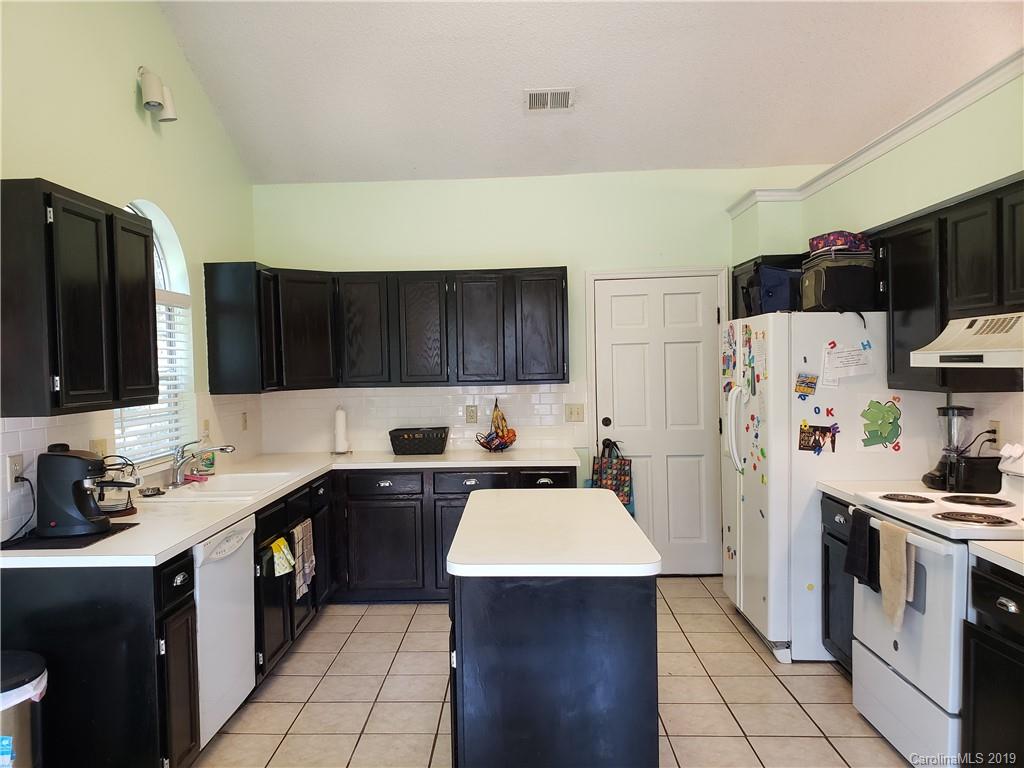 9214 Myrtle Garden Court Matthews NC 28105