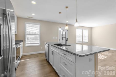 127 Hawthorne Drive Brevard NC 28712