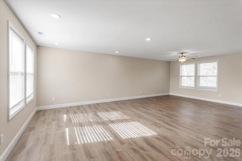 127 Hawthorne Drive Brevard NC 28712