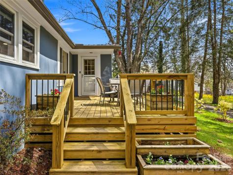 33 Kilpatrick Street Brevard NC 28712