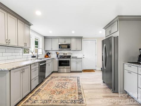 33 Kilpatrick Street Brevard NC 28712