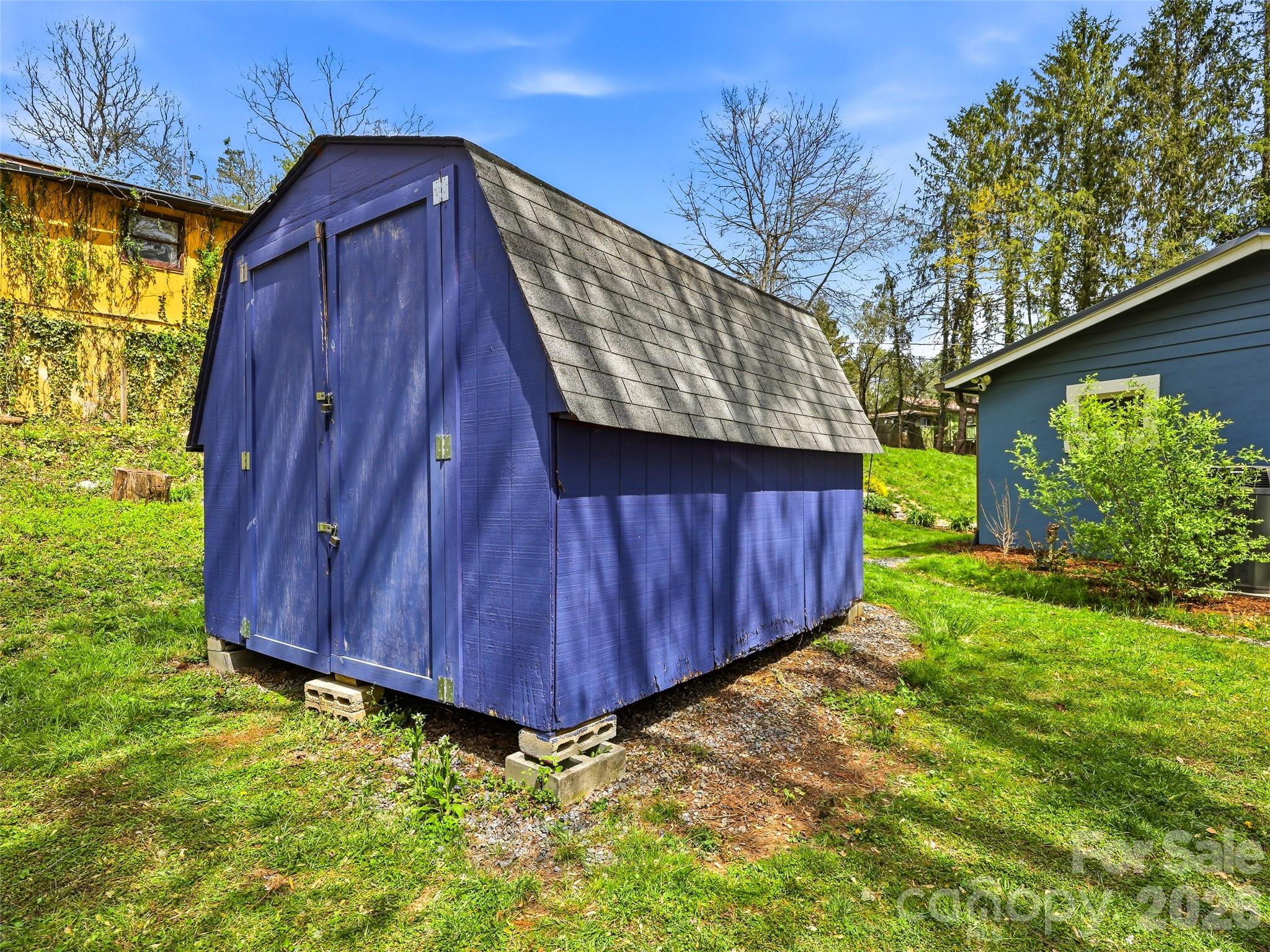 33 Kilpatrick Street Brevard NC 28712