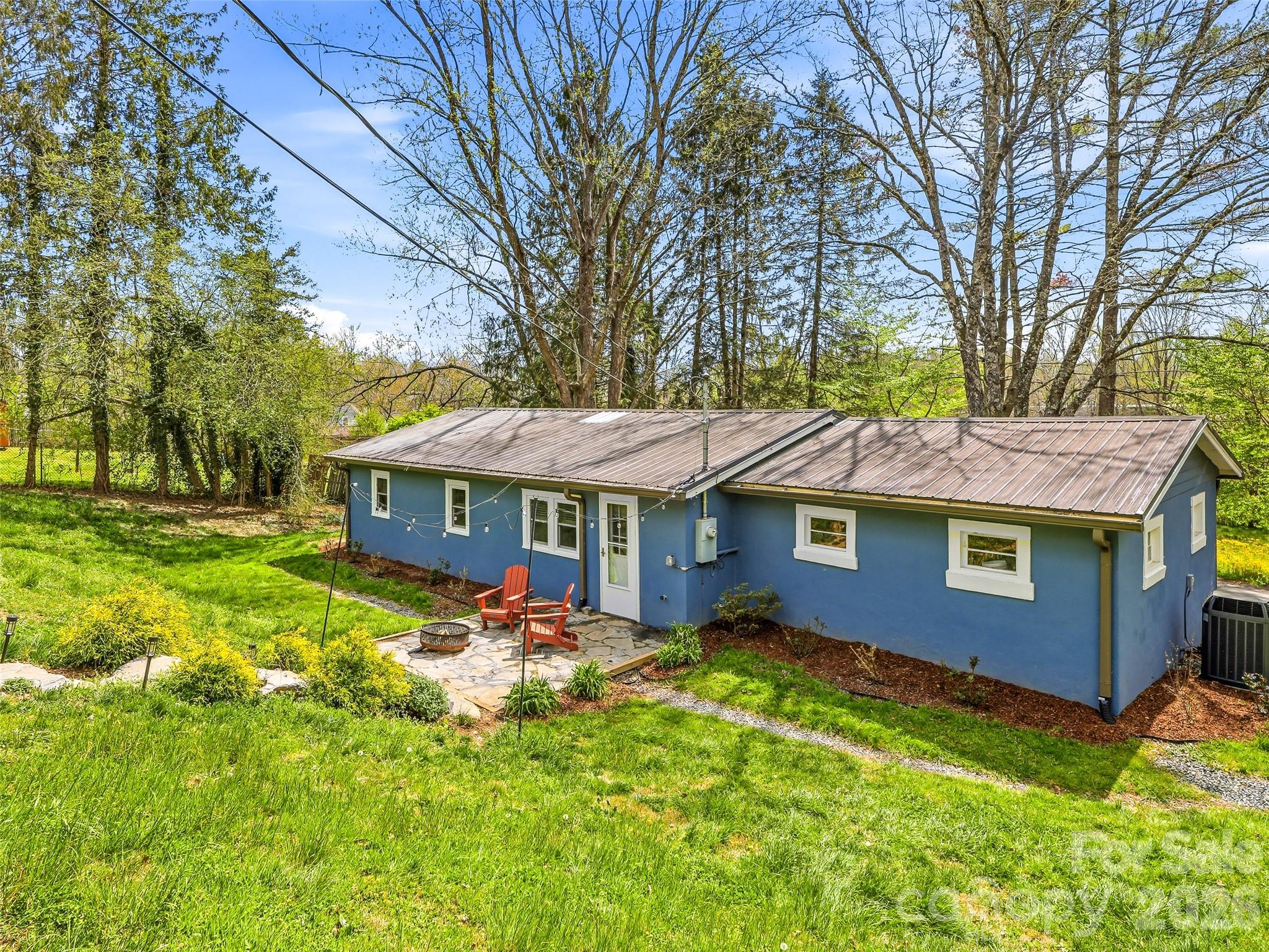 33 Kilpatrick Street Brevard NC 28712
