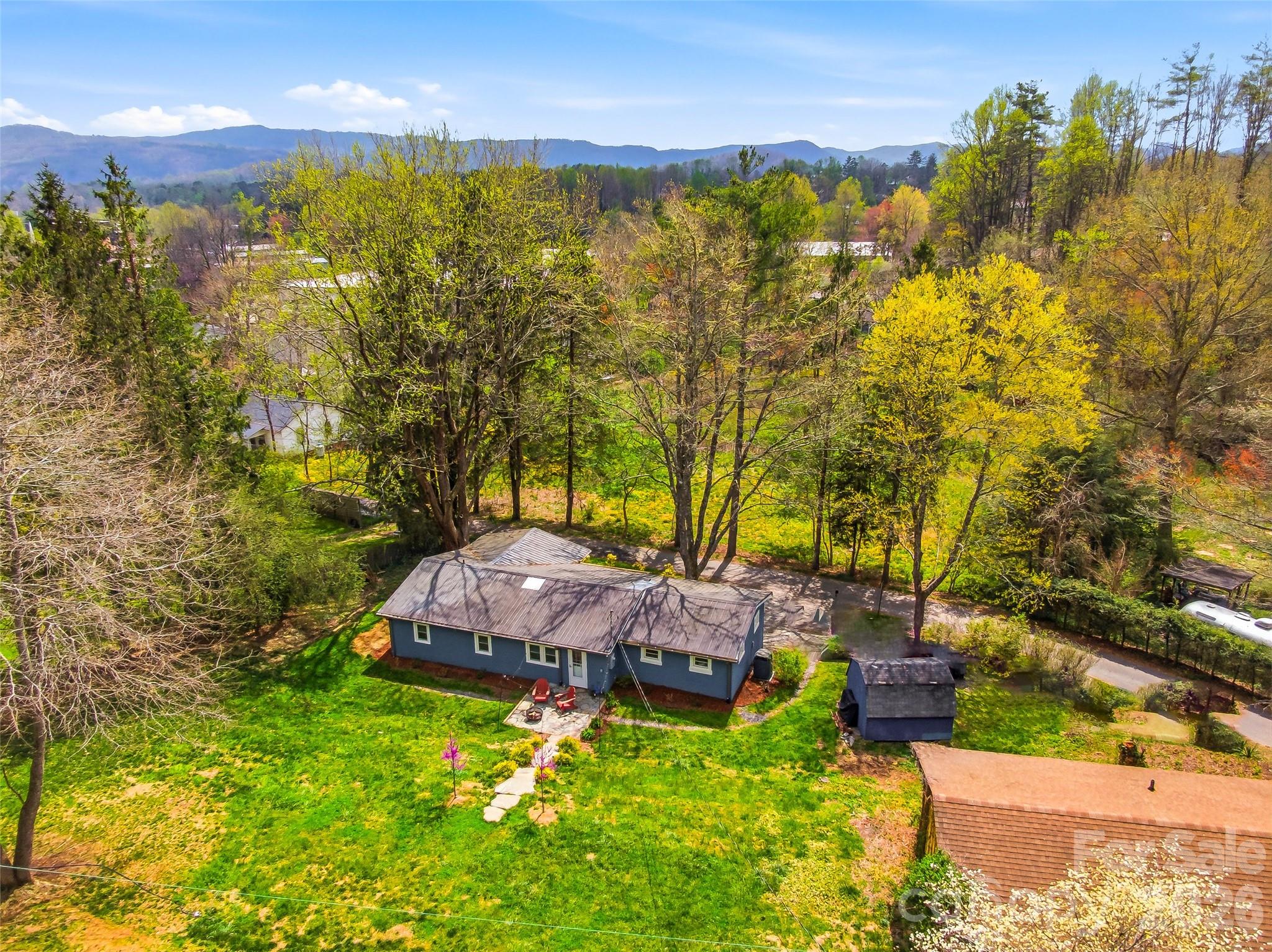 33 Kilpatrick Street Brevard NC 28712