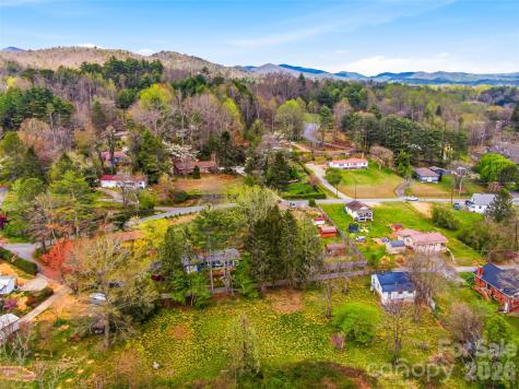 33 Kilpatrick Street Brevard NC 28712