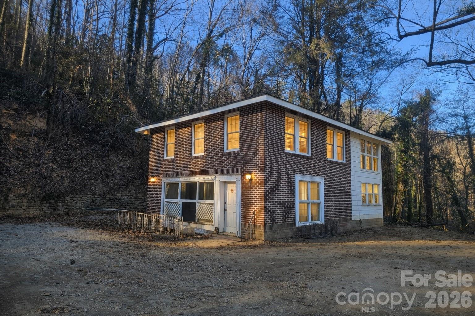 34 Landfair Lane Hendersonville NC 28792