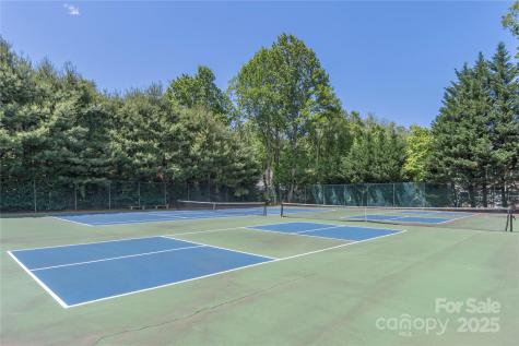 111 Clubwood Court Asheville NC 28803