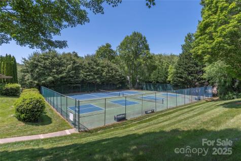 111 Clubwood Court Asheville NC 28803