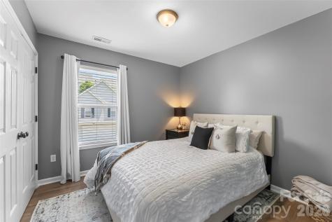 122 Fallen Spruce Drive Asheville NC 28806