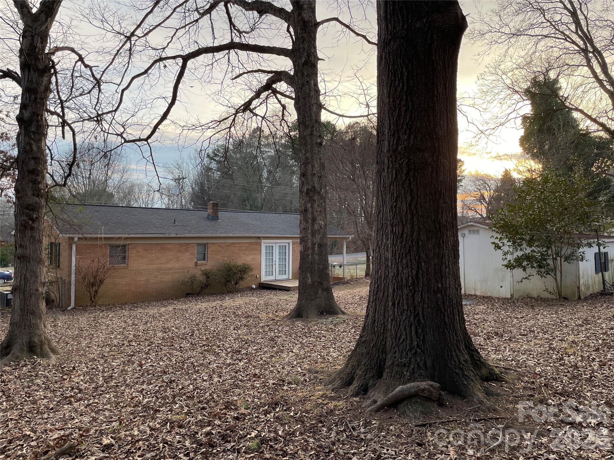 121 Randolph Road Dallas NC 28034