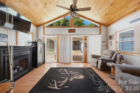4039 Hartland Road Lenoir NC 28645