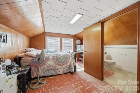 4039 Hartland Road Lenoir NC 28645