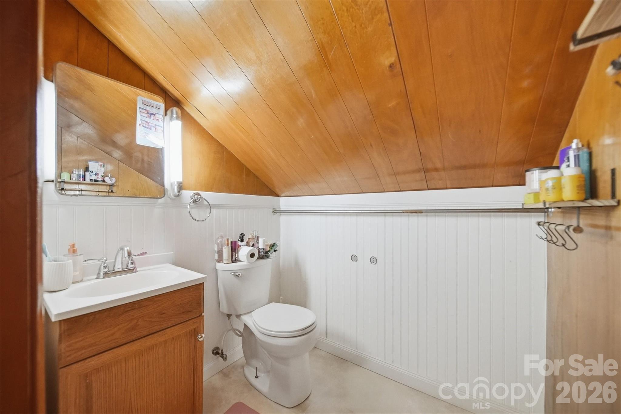 4039 Hartland Road Lenoir NC 28645