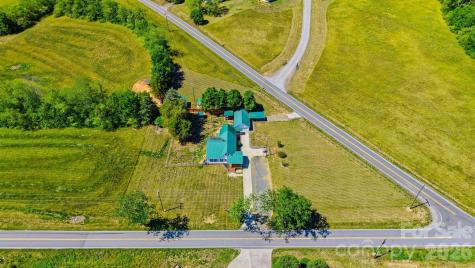 4039 Hartland Road Lenoir NC 28645