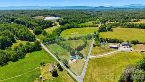 4039 Hartland Road Lenoir NC 28645