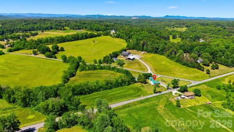 4039 Hartland Road Lenoir NC 28645