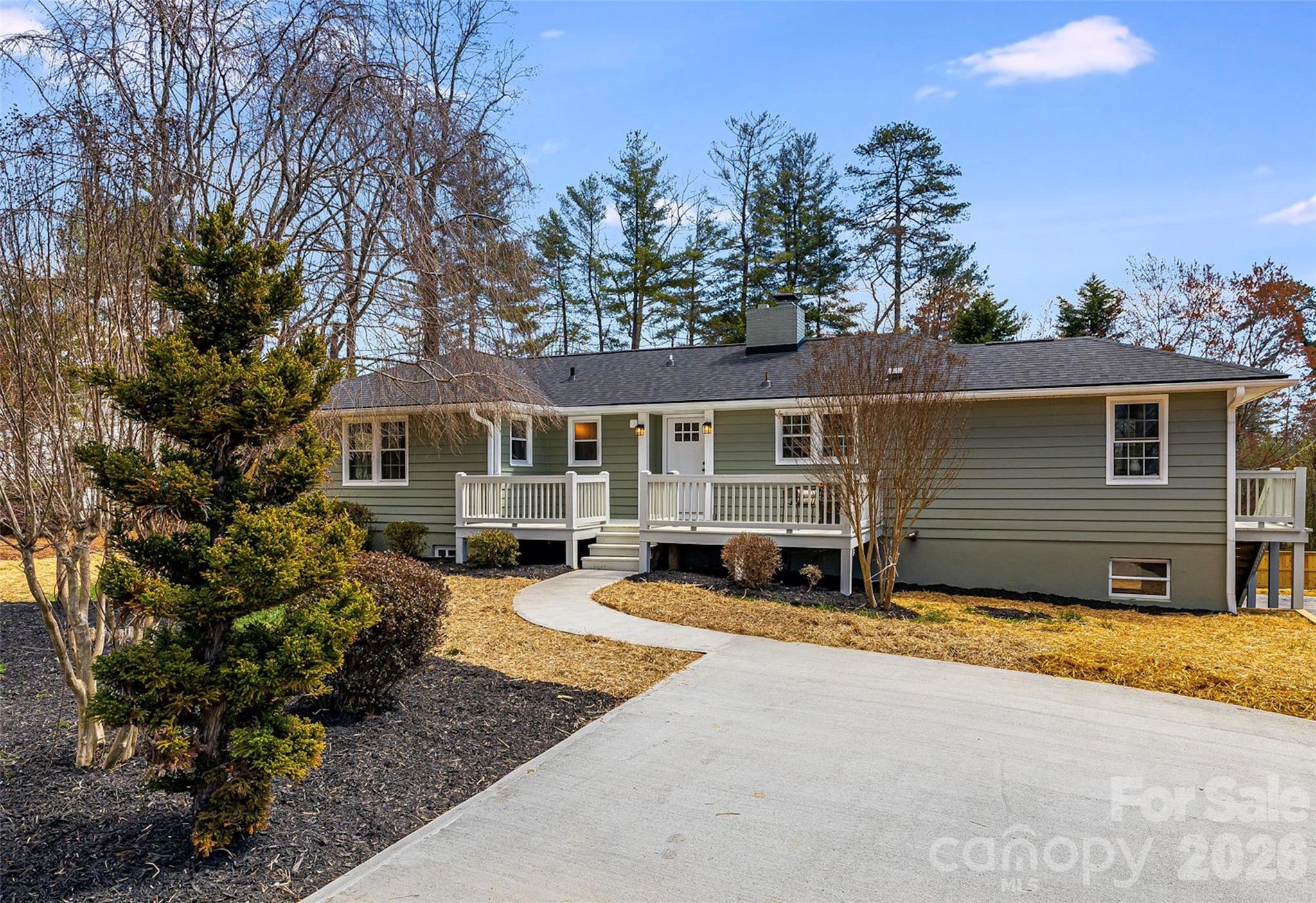 107 Balsam Road Hendersonville NC 28792