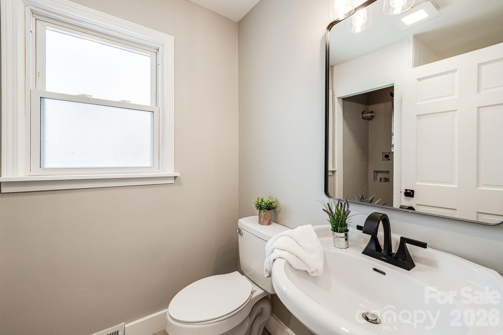 107 Balsam Road Hendersonville NC 28792