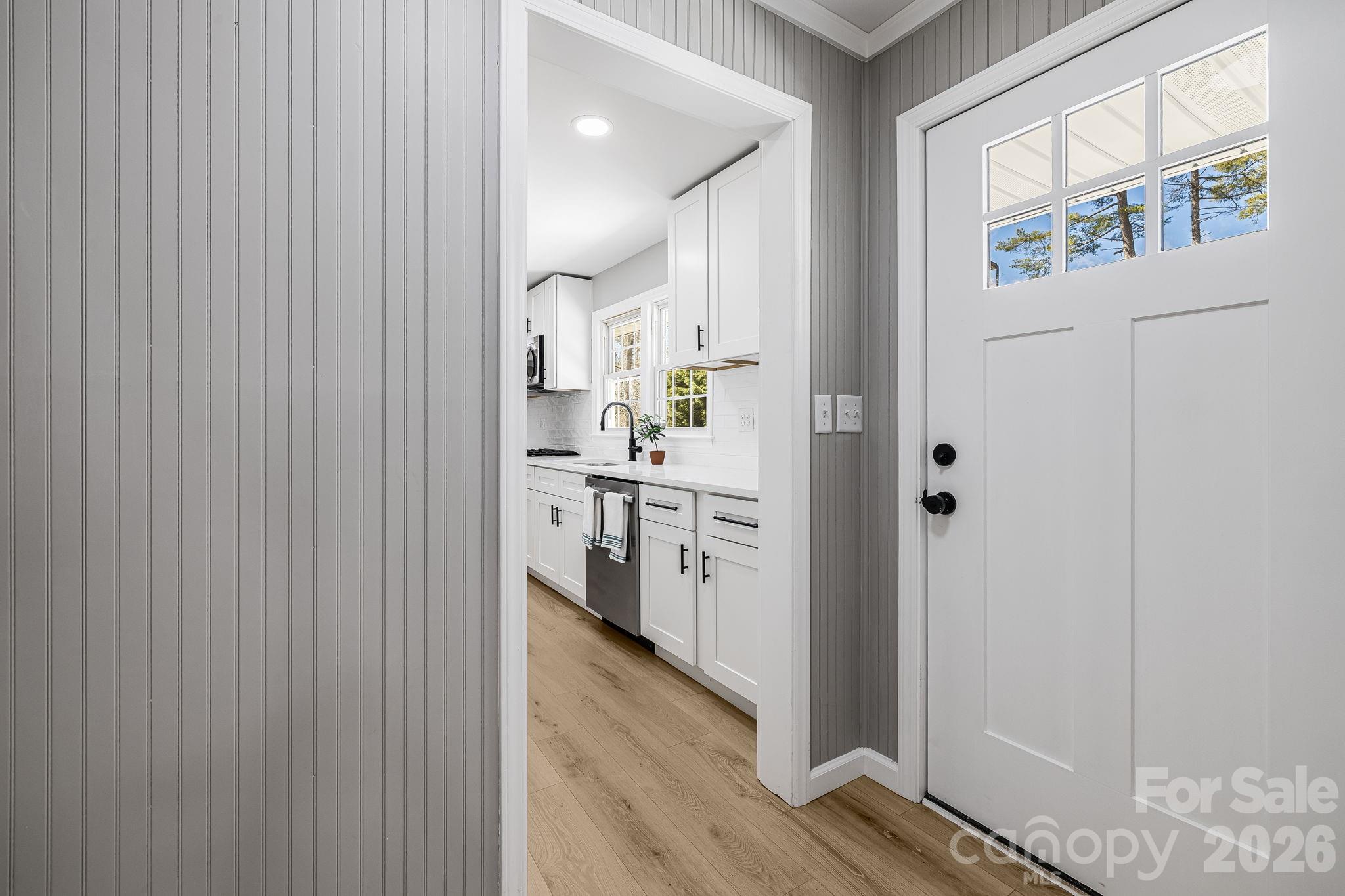 107 Balsam Road Hendersonville NC 28792