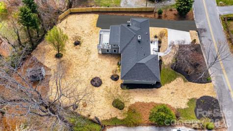 107 Balsam Road Hendersonville NC 28792